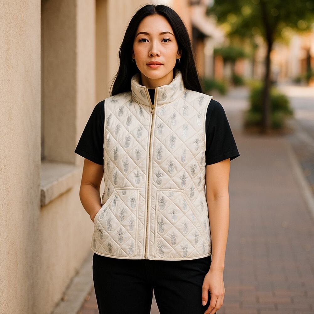 Simply Southern Pineapple Puffy Vest Womens Large